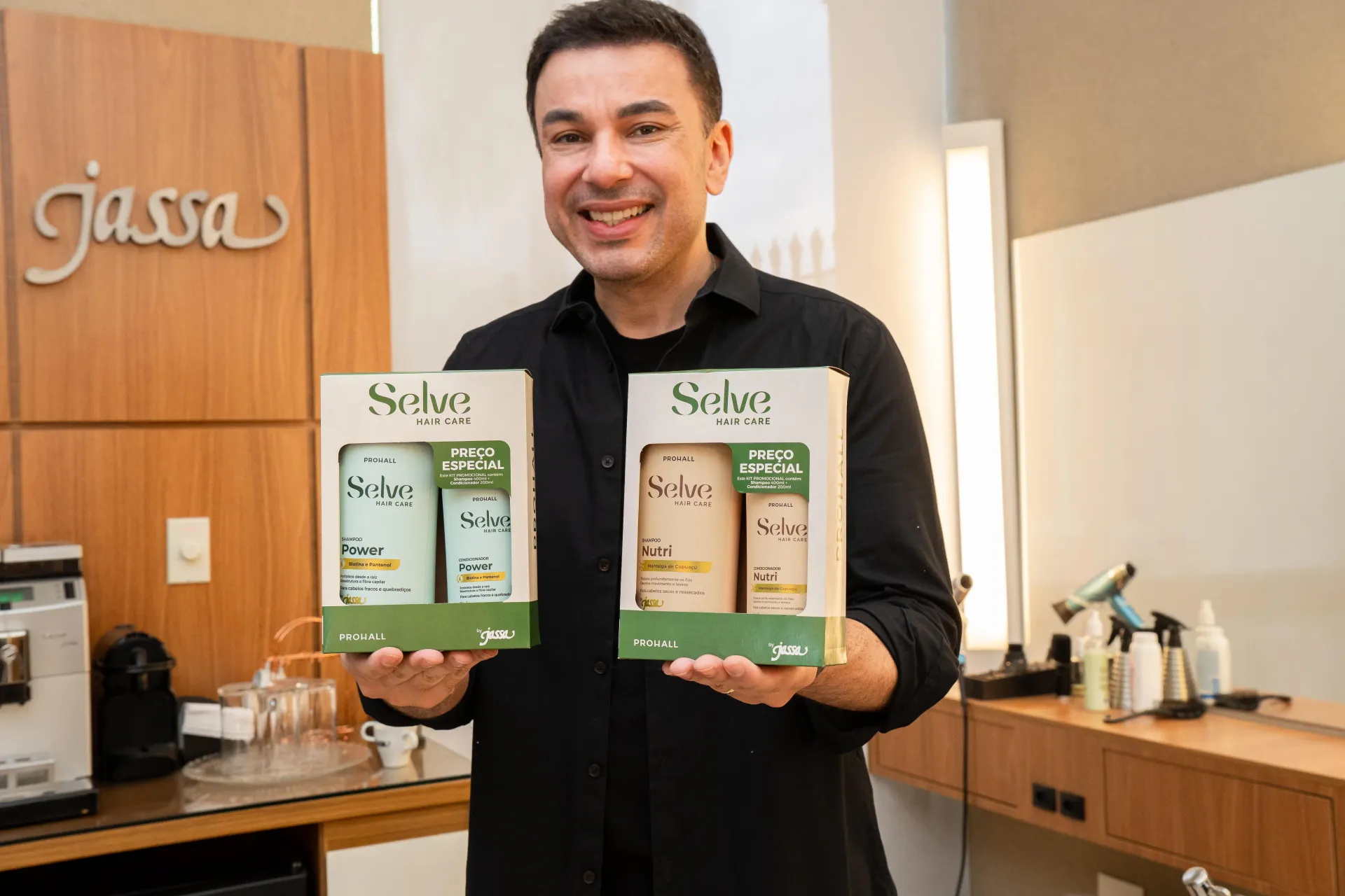 Robson Jassa com a linha Selve